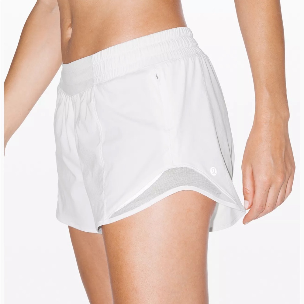 WHITE LULU LEMON SHORTS